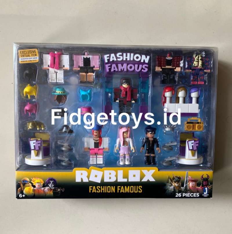 Roblox celebrity shop fashion famous set