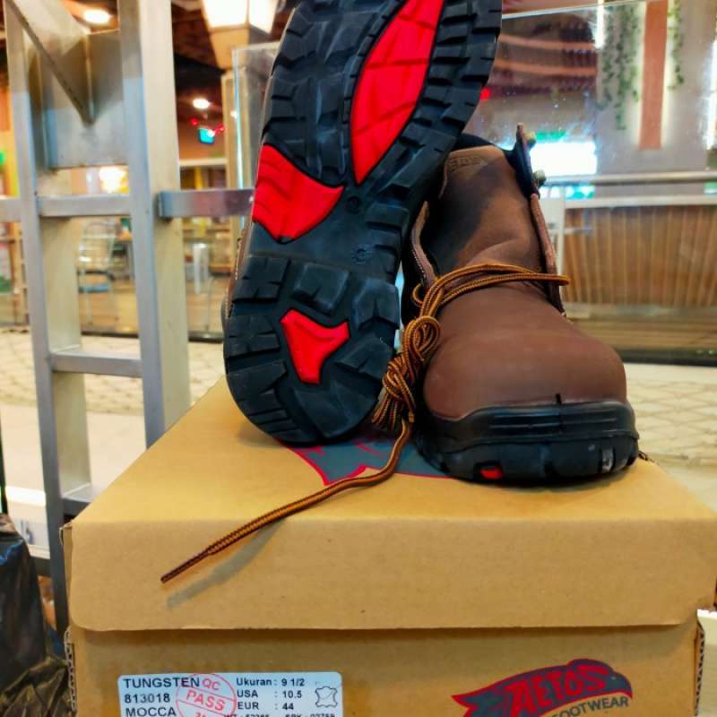 Aetos hot sale safety shoes