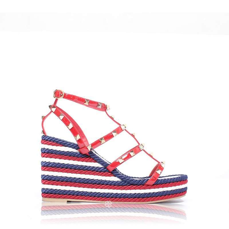 Sepatu sandal best sale valentino
