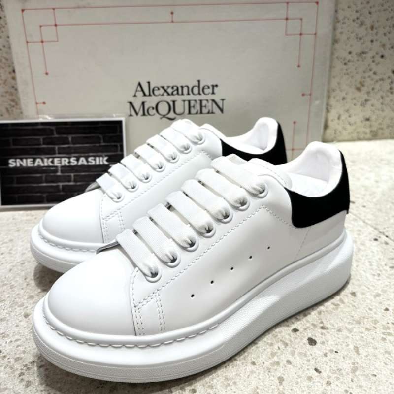 White and black sales suede alexander mcqueen's