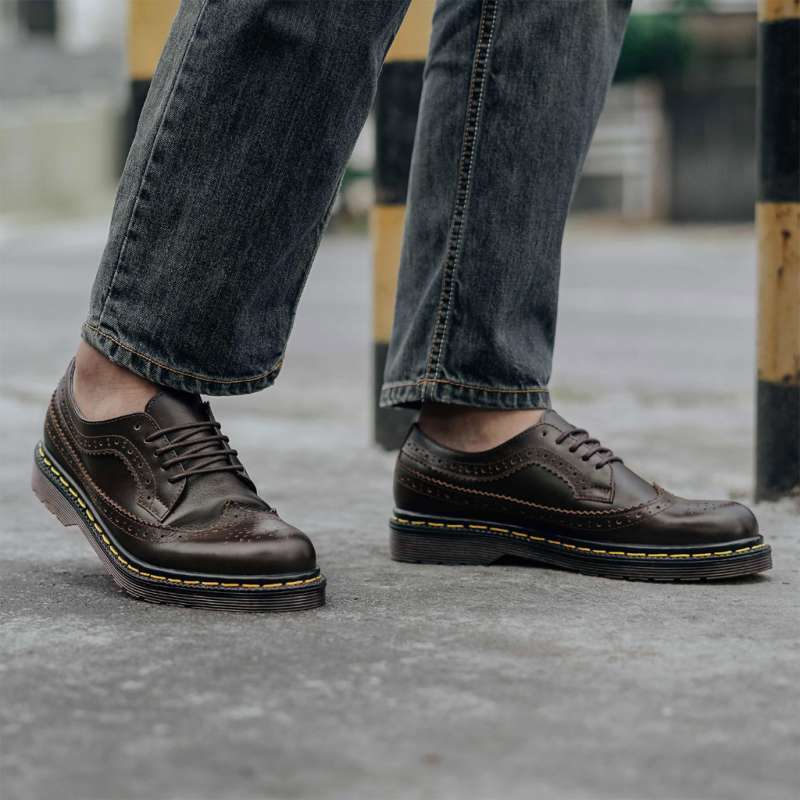 Sepatu wingtip new arrivals