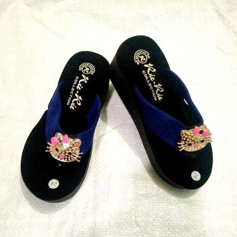 Sandal hello outlet kitty wedges
