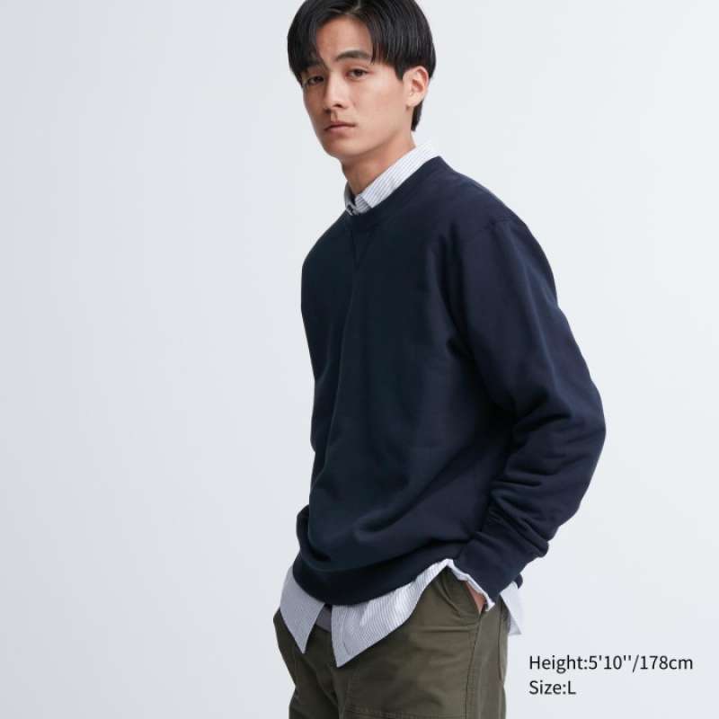 Uniqlo navy top sweater