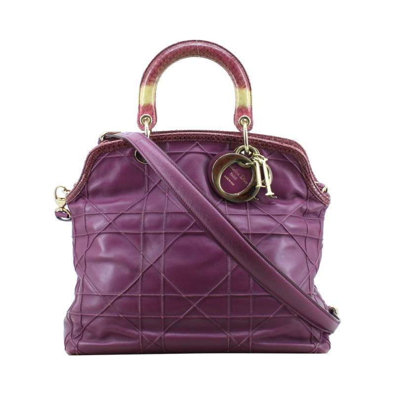 Harga sales diorama bag