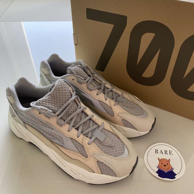 Harga adidas yeezy deals 700 original