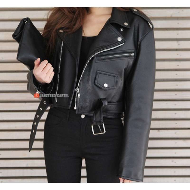 Jaket outlet crop top