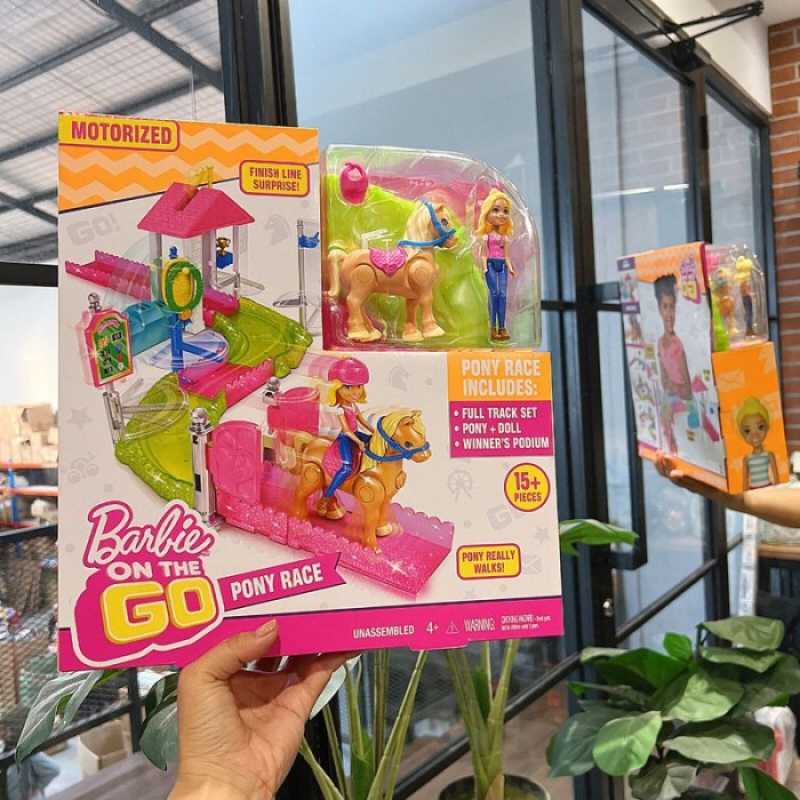 Barbie on the go pony race 2025