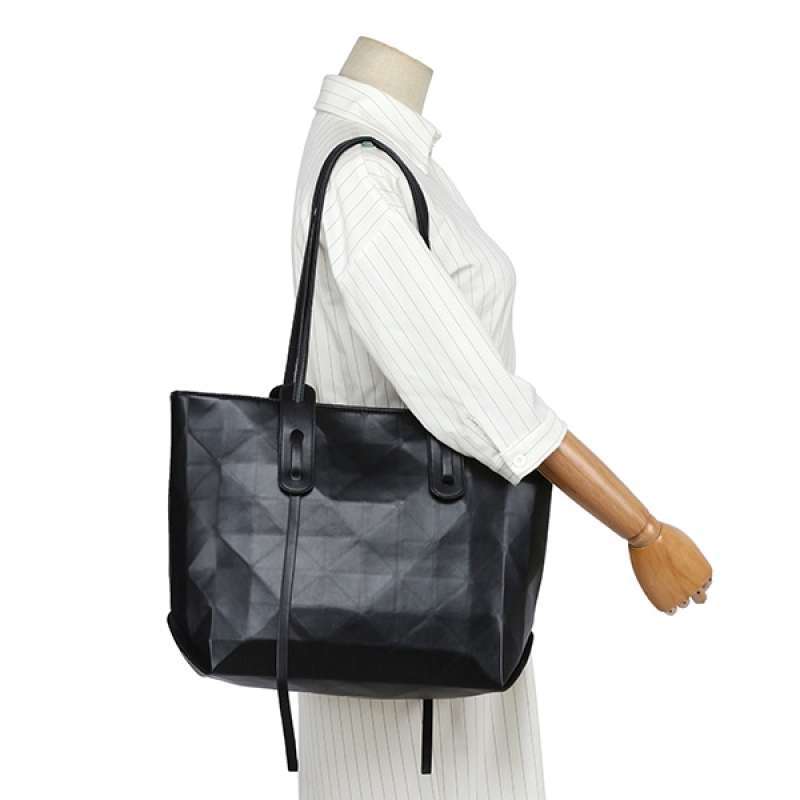 Beliya totebag sale