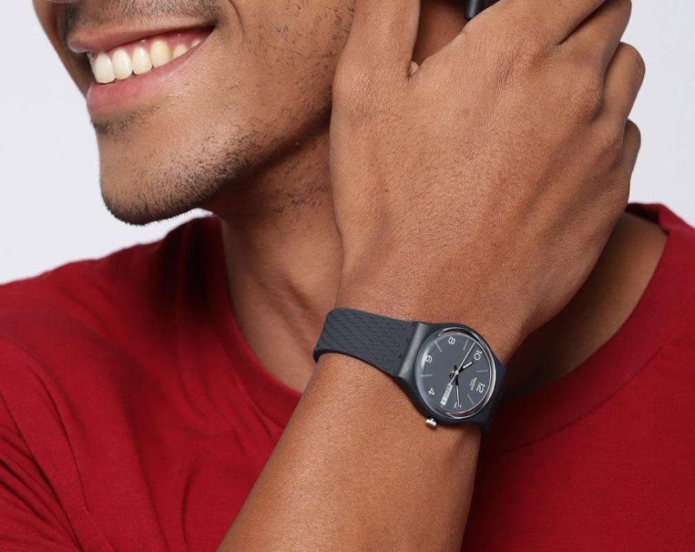 SWATCH GN725 Original Swatch LASERATA Jam Tangan Unisex Analog Black Swiss Made