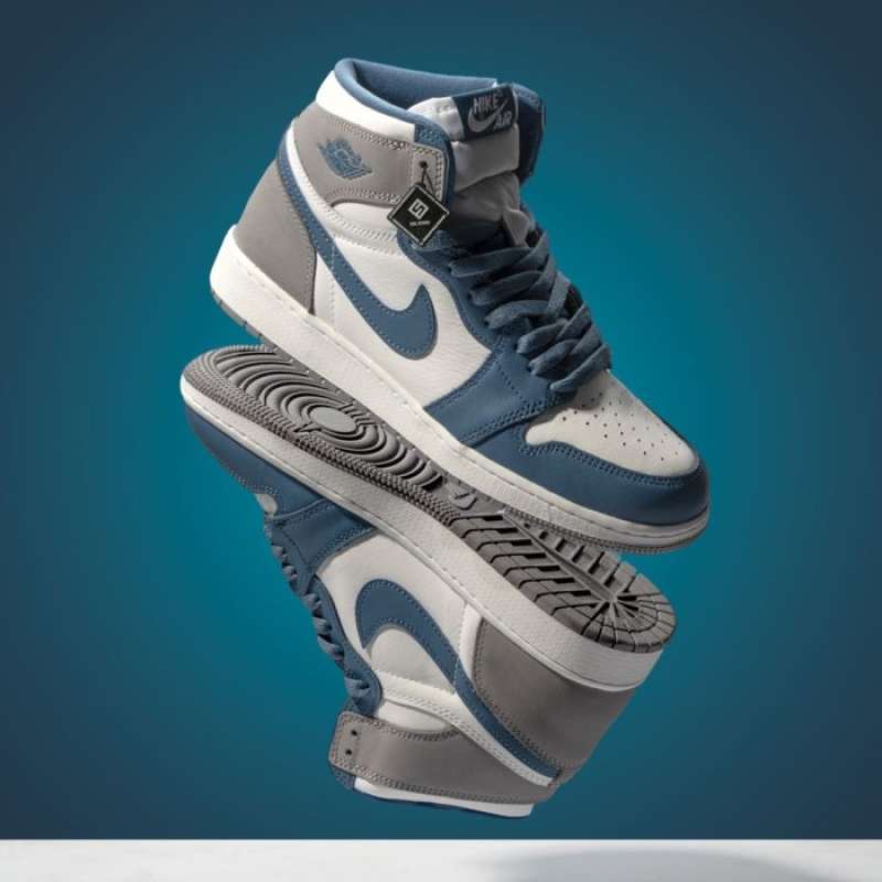 Jual Jordan Retro High Og True Blue Gs (100% Authentic) Di