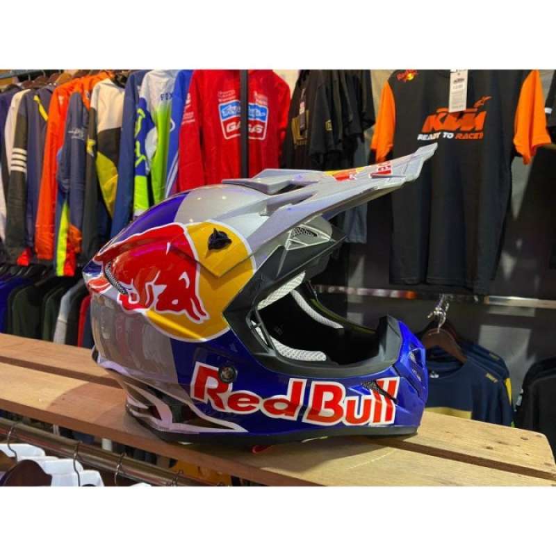 Helm red bull trail clearance