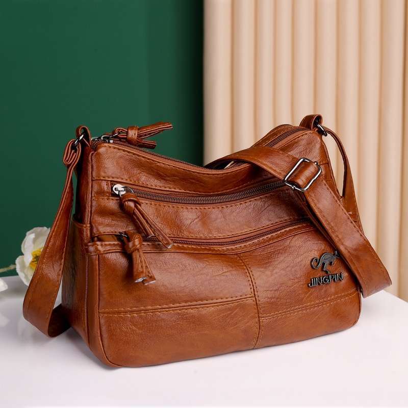 Jingpin sling bag top