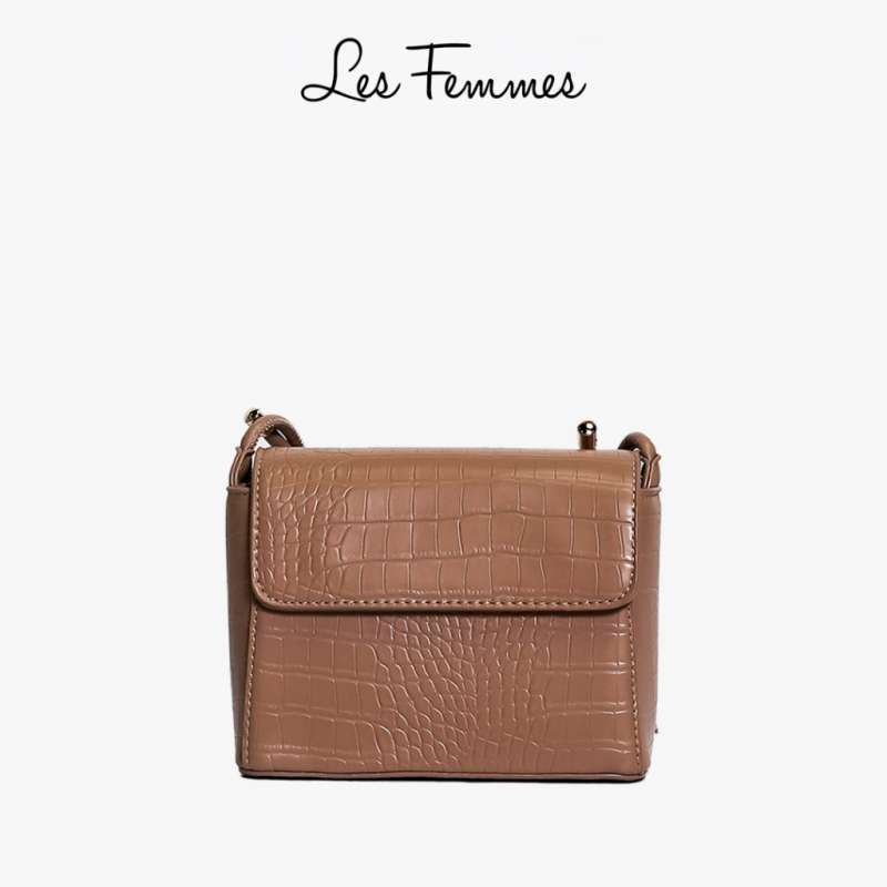 Harga tas les femmes sling bag online