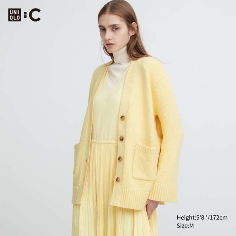 Jual UNIQLO Kardigan Flare Rajut Lembut Kerah V 461971 Wanita M