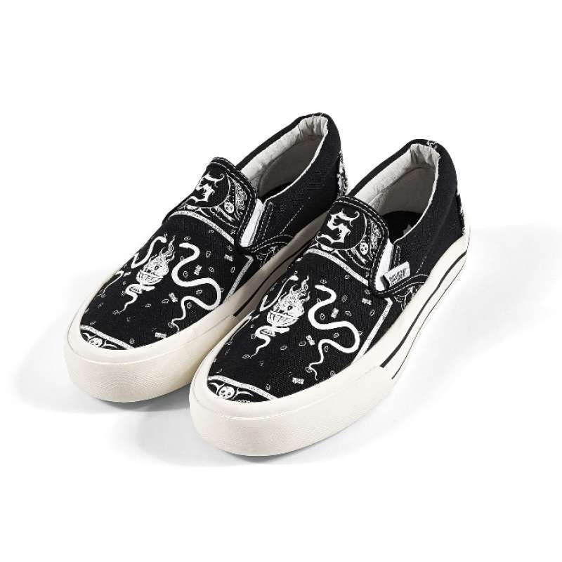 Promo Sepatu Sucking Slip On Nolonger Human Black White Slip