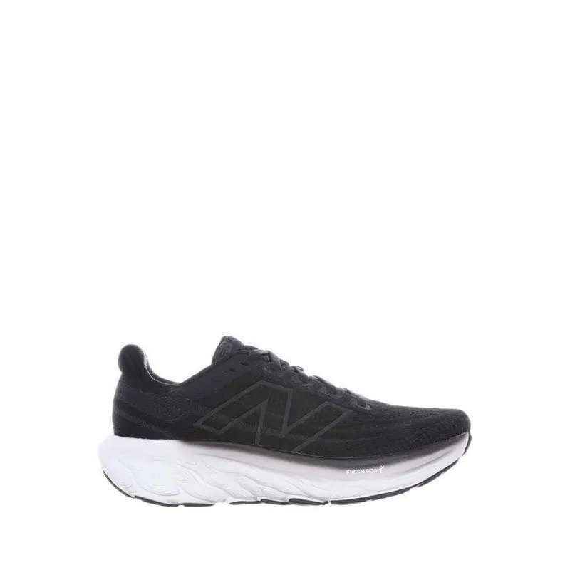 Sepatu new balance kaki lebar sales