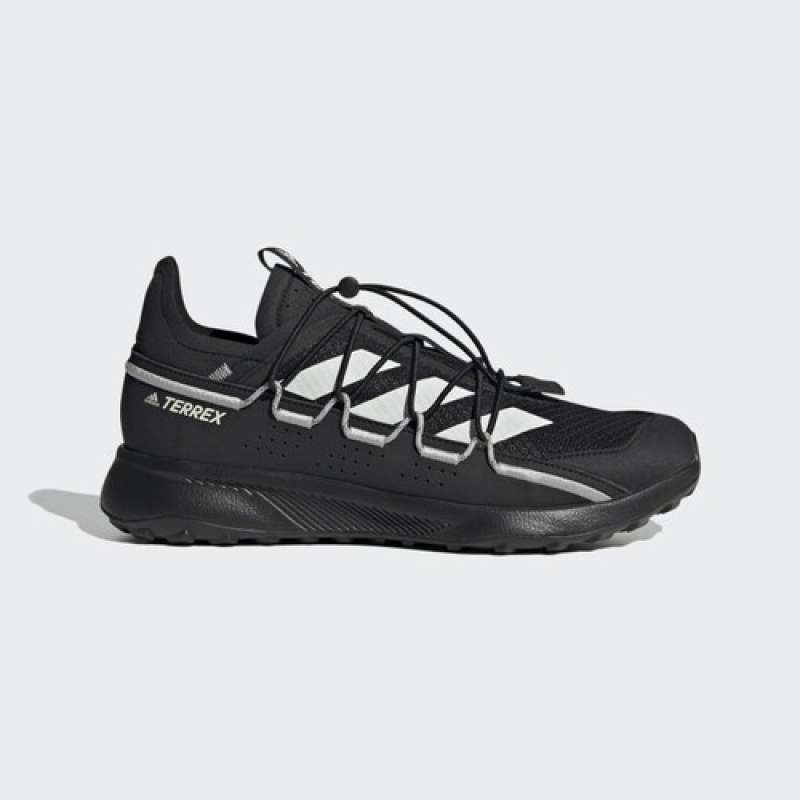 Sepatu top hiking nike