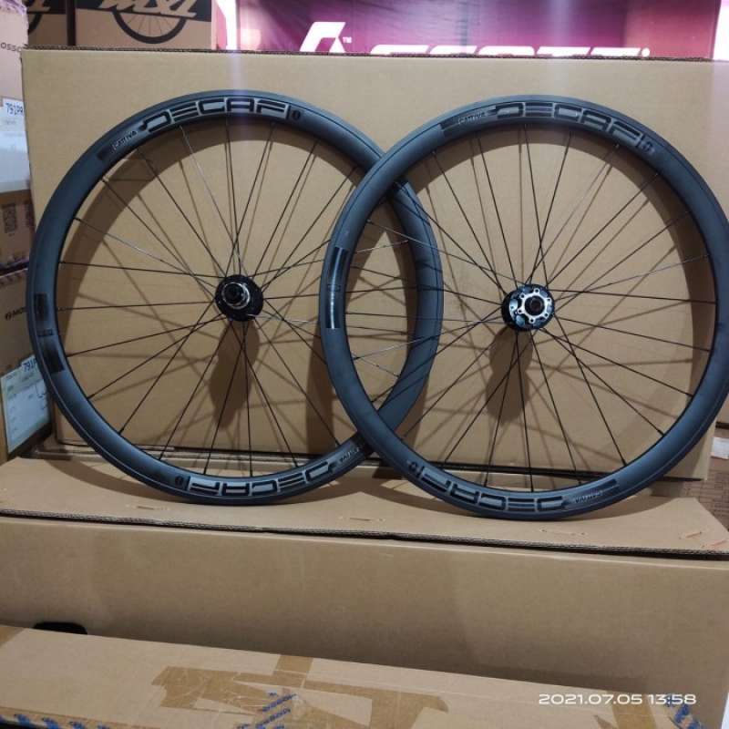 Wheelset clearance decaf 700c