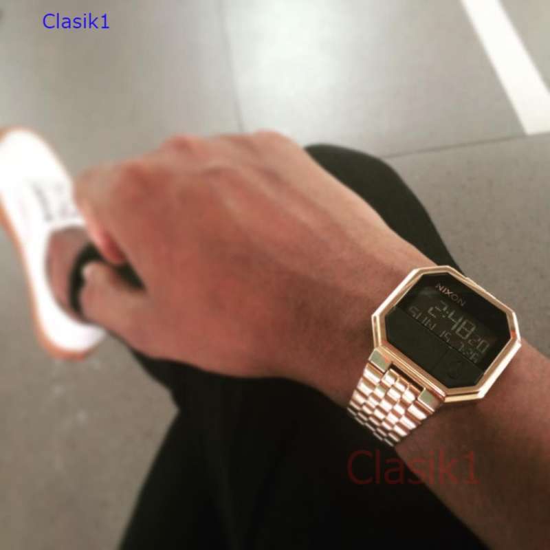Nixon re run rose gold sales