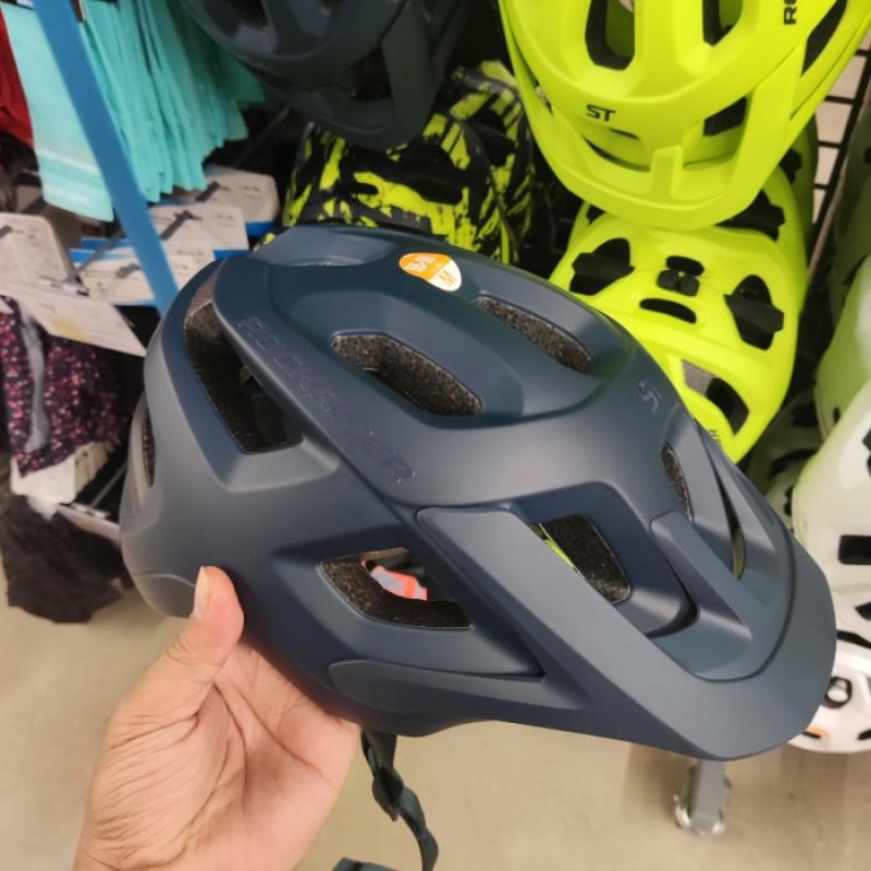 Helm rockrider store