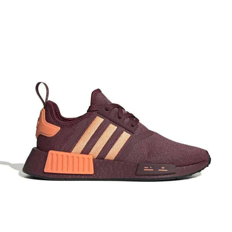 Foto sepatu adidas nmd top
