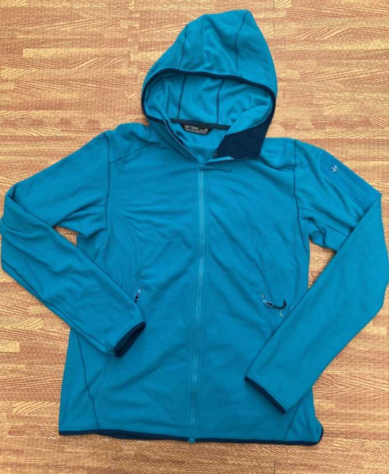 Jaket gunung arcteryx delta lt hoody outdoor jacket polartec hiking Lt biru