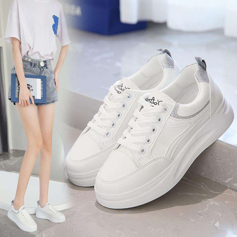 Sneaker top casual wanita