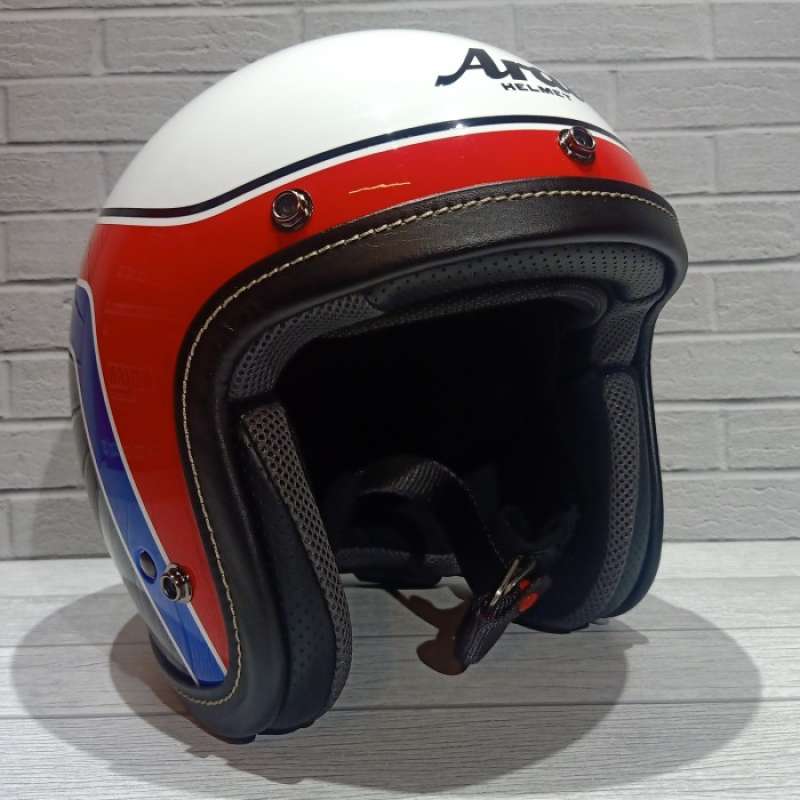 Helm retro original 2025