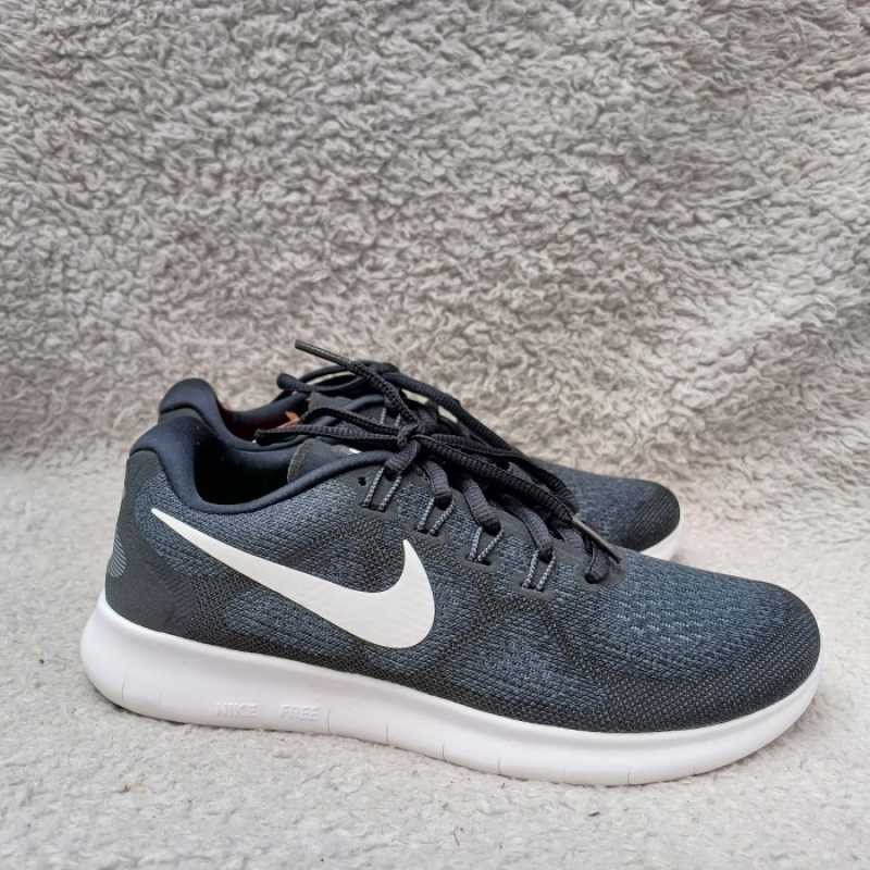 Jual Sepatu Running NIKE FREE RN 2017 Hitam Putih 880840 001 Baru