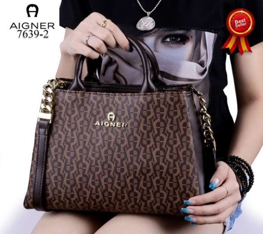 Harga online aigner bag
