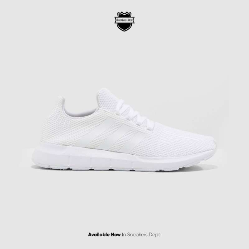 Jual Sepatu Sneakers Pria Adidas Swift Run Triple White ORIGINAL
