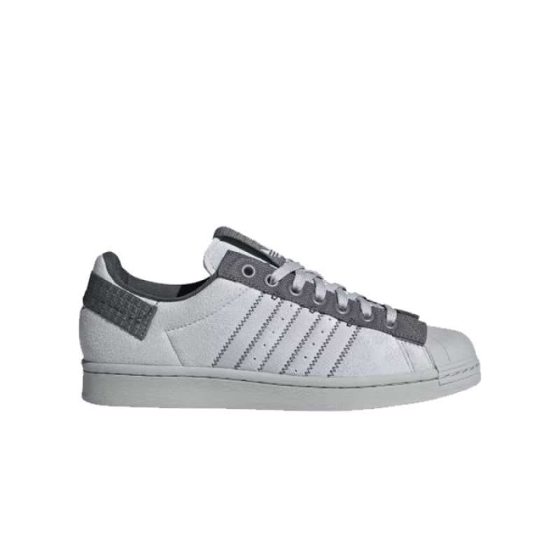 Harga sepatu adidas parley shop