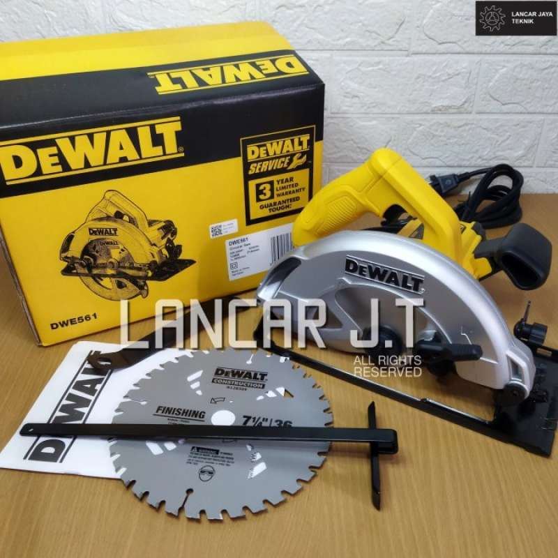 Circular saw dewalt hotsell dwe561