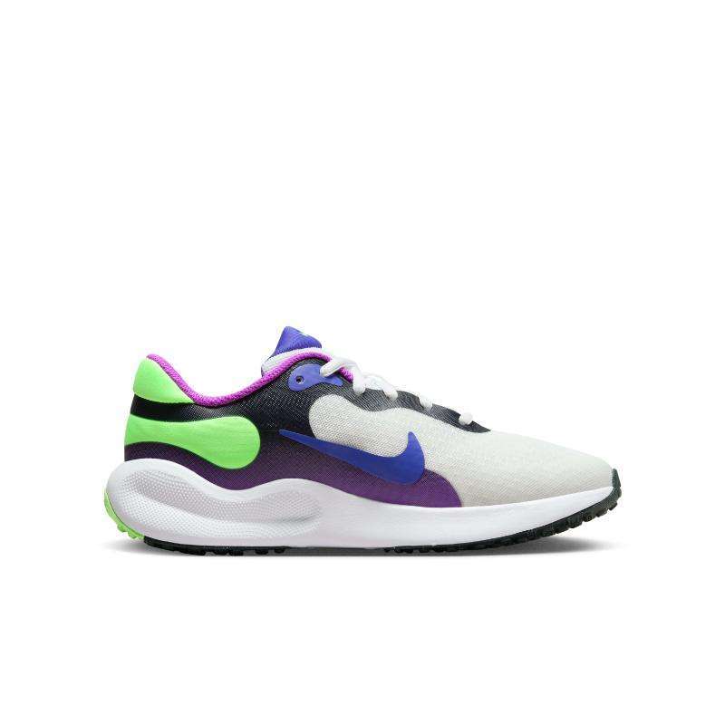 Nike revolution cheap 4 harga
