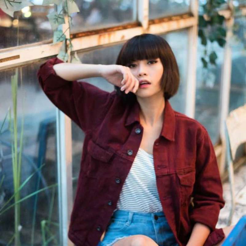 Jual Jaket Denim Wanita Jeans Oversize Wanita Maroon M Di Seller Hootd.id Cipedak Kota Jakarta Selatan Blibli