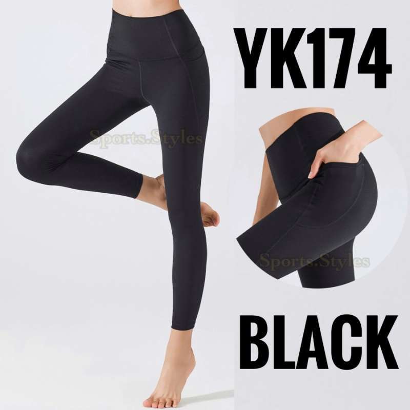 Pornoda tukli mushuklar bilan yosh ayollar