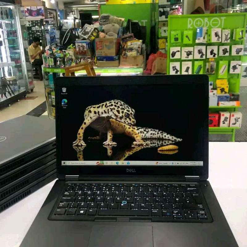 DELL LATITUDE 5495 AMD RYZEN PRO RAM 8GB/SSD 256GB LAYAR 14 INCHI