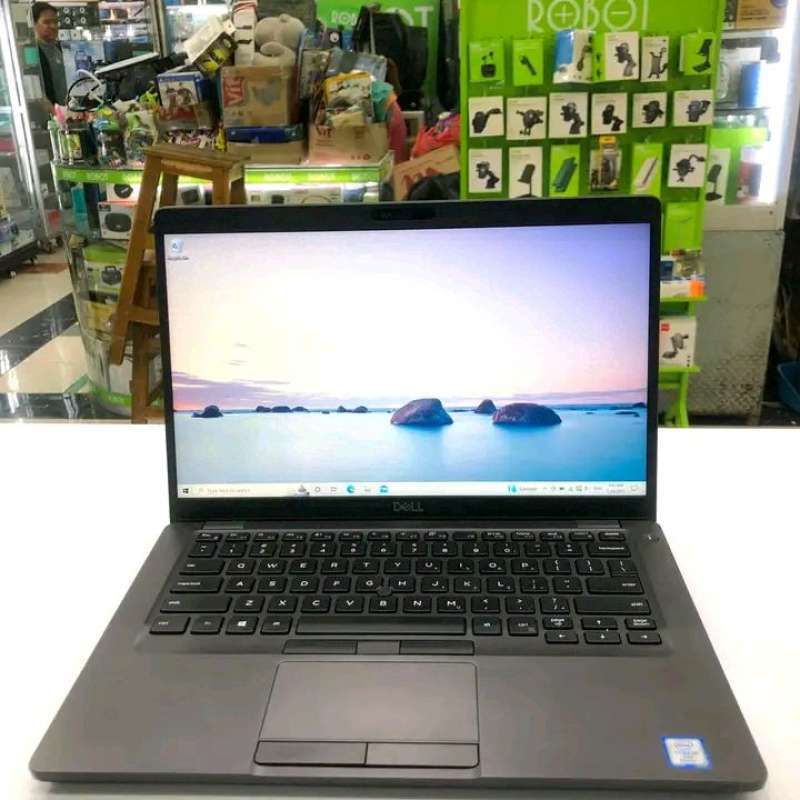 DELL LATITUDE 5400 CORE I5 GEN 8TH RAM 8GB/SSD 256GB LAYAR 14 INCHI