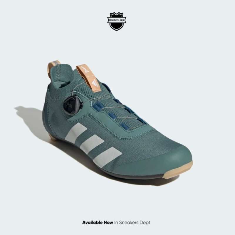 Harga sepatu outlet adidas parley