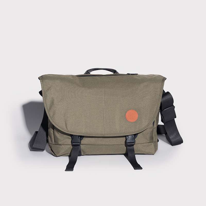 Crumpler tas 2025