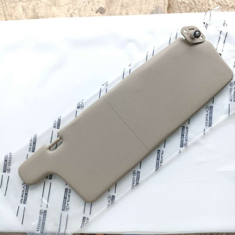 Sun visor outlet avanza 2005