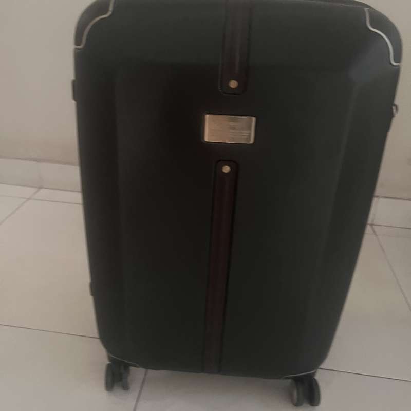 Samsonite black label 2025 hampton 68cm luggage price