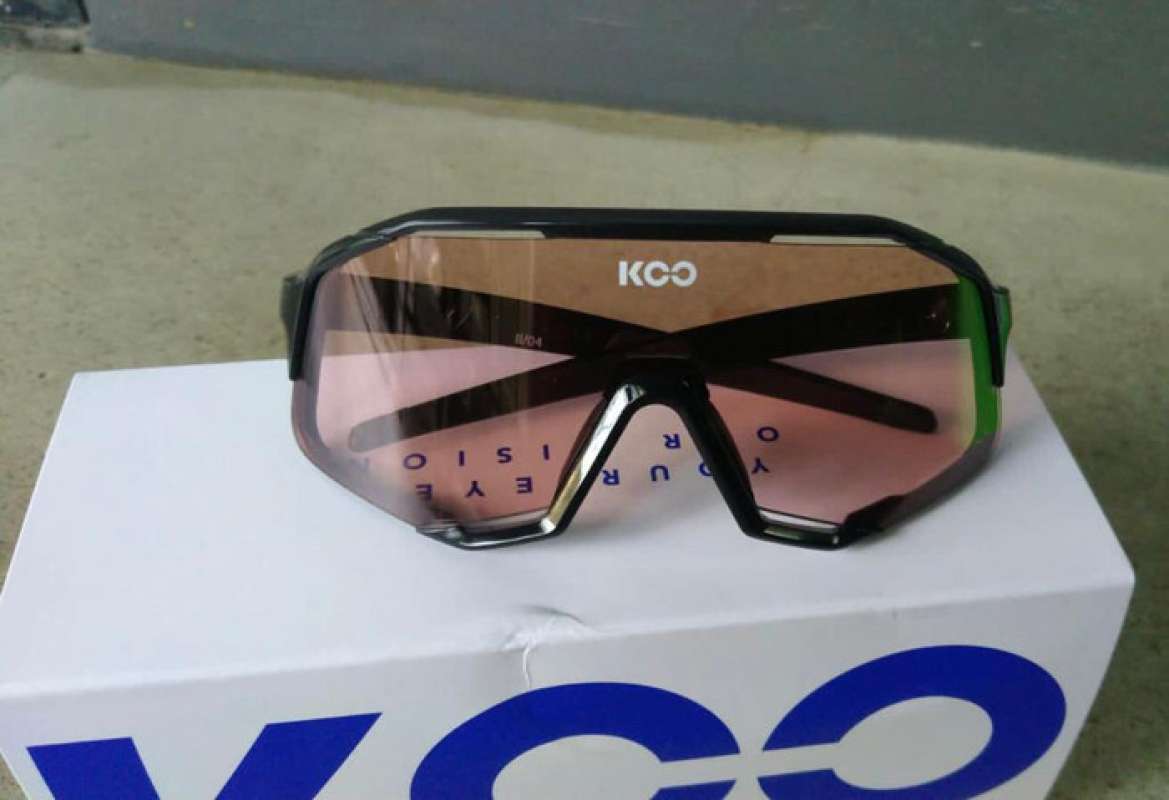 サングラス　KASK KOO DEMOS　BLACK ROSE KOO Demos in Black Rose – DSTNC