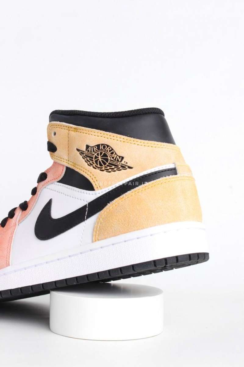 Ice Peach Peach Jordans Womens Jordan Mid Nike Jordan Cream NEW