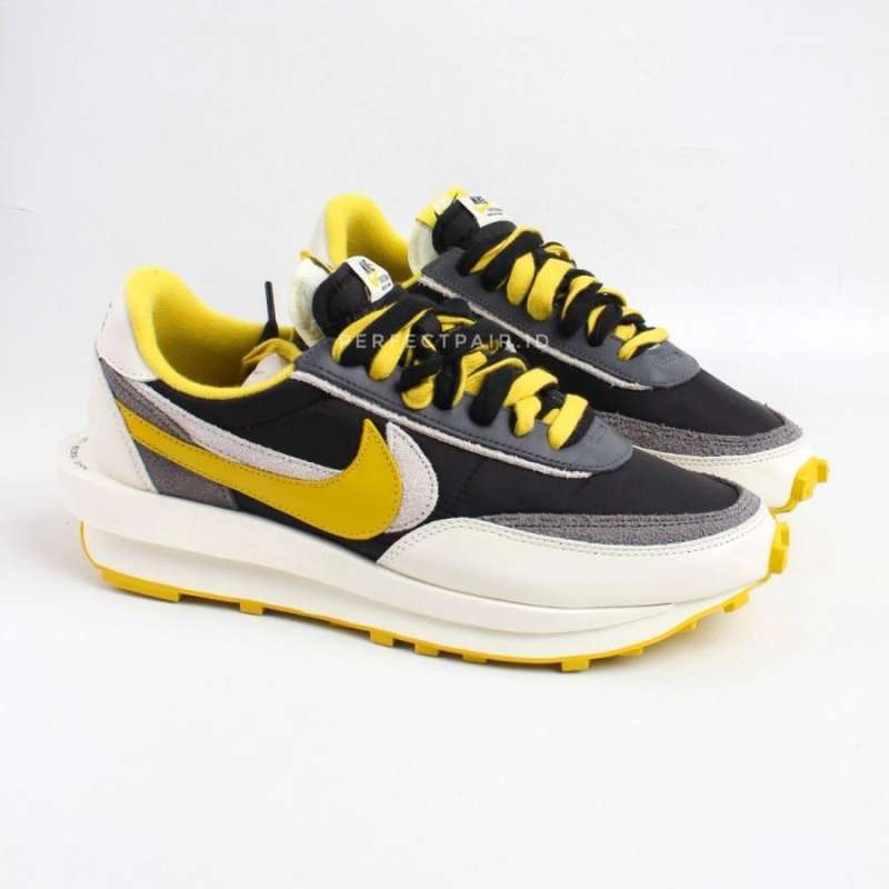 Harga nike x online sacai