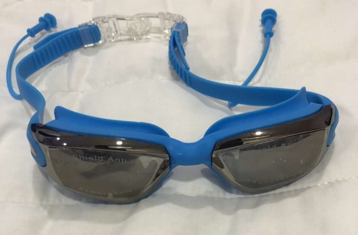 Speedo goggles sale deals