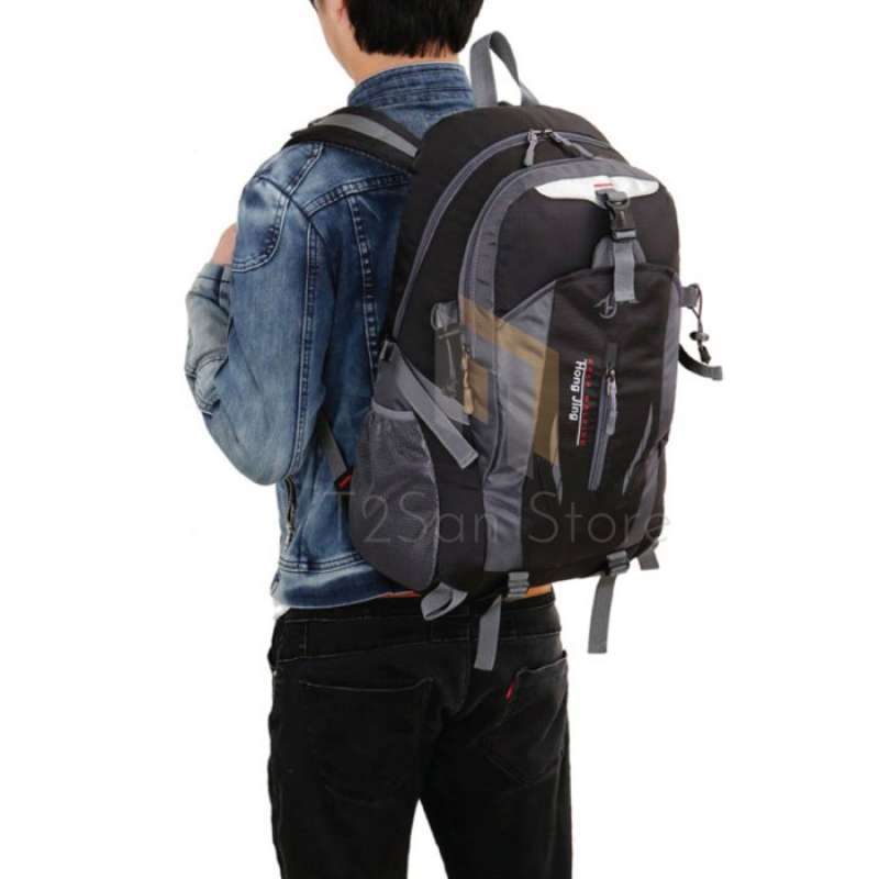 Travel shop backpack terbaik