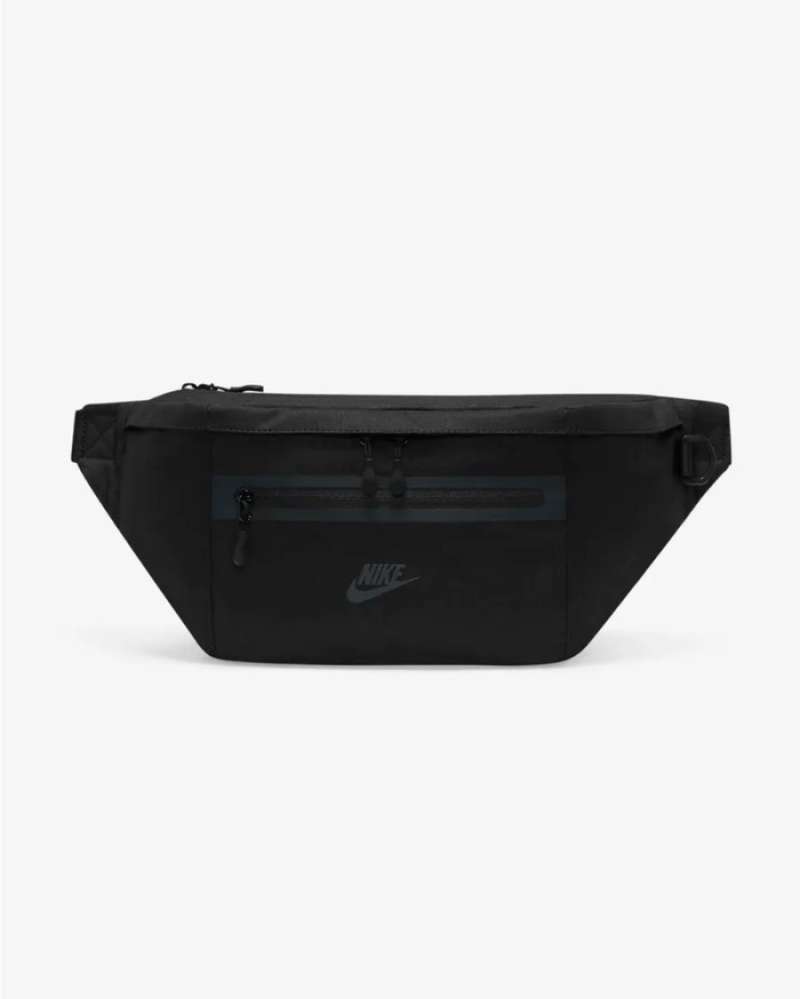 Nike shop tech tasje