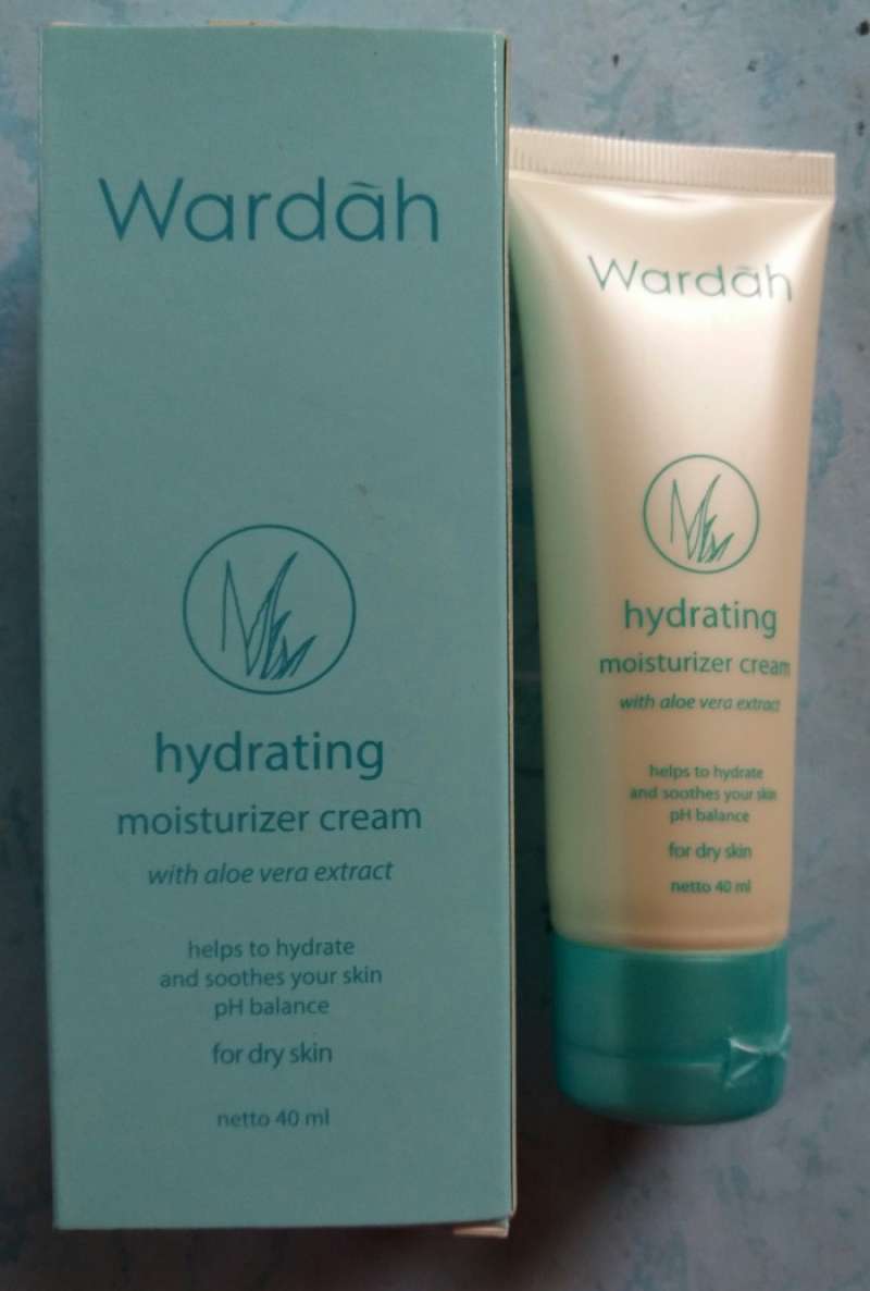 Wardah hydrating moisturizer on sale cream