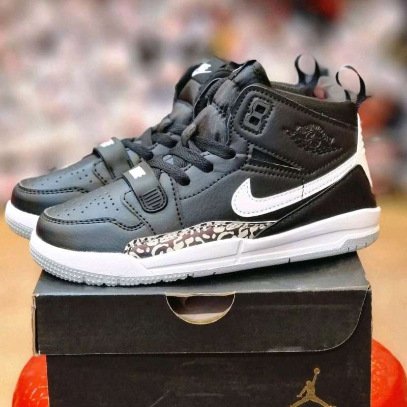 Kids jordan legacy 312 clearance